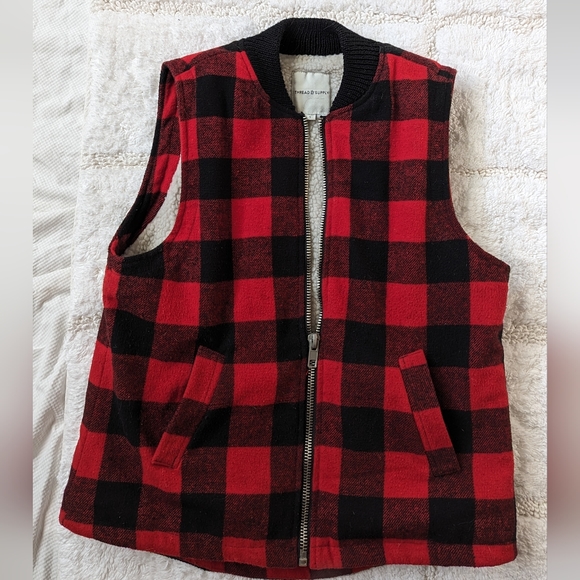 Thread Supply Buffalo Plaid Vest- Small - Picture 2 of 4